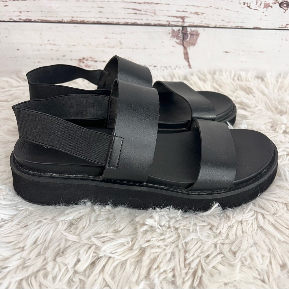 American Eagle Outfitters Black Women's Sandals Size 9